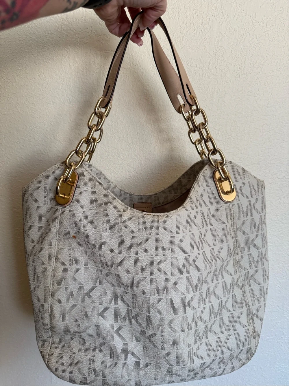Michael Kors Cream/Tan MK Logo Chain-Handle Shoulder Bag